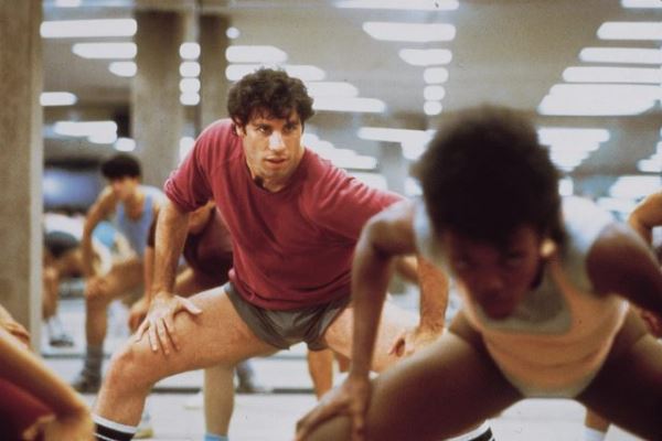 Домашний фитнес: 7 упражнений, чтобы почувствовать ягодичные мышцы