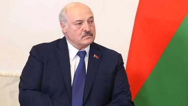 Лукашенко призвал белорусов больше думать о стране на фоне нынешних реалий