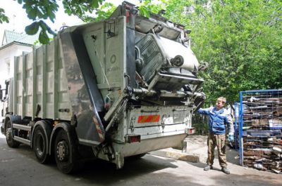 В РЭО заявили, что контроль передвижения трети мусоровозов в России поможет снизить тарифы — новости экологии на ECOportal