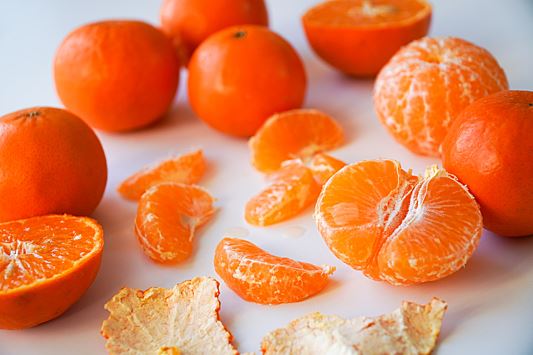 Диетолог Соломатина раскрыла суточную норму мандаринов для детей и взрослых
