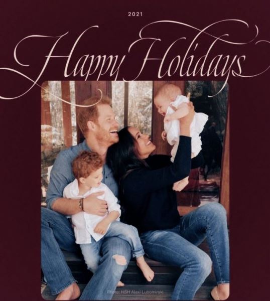 Какие послания скрывает рождественская открытка Меган Маркл и принца Гарри